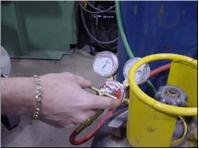 acetylene oxygen tanks