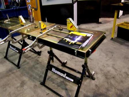 Portable shop welding table
