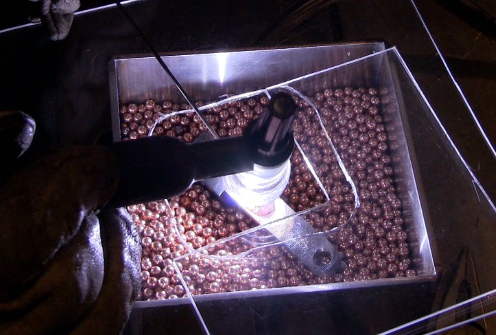 tig-welding-small-parts-argon-box